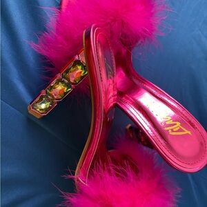 Vibrant Pink Feathered Heels with Gem Accents SIZE 9  PRICE $36